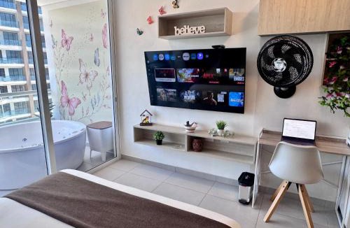 Santa Marta Apartment | Suite con Jacuzzi y vista al mar piso 13