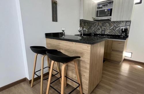Normandia Apartment | Ideal stay near the airport with parking & WiFi