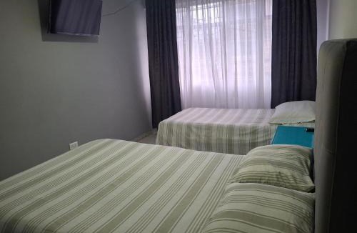 Puente Aranda Apartment | Urban56 Family 201