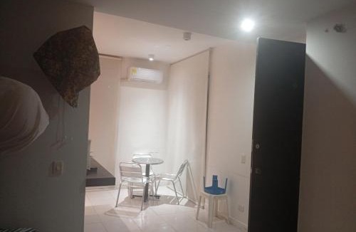Flandes Apartment | Comfortable suite-style studio apartment to rest
