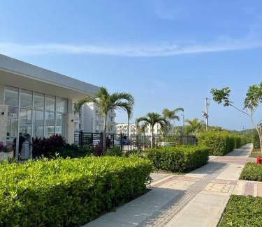 Zona Norte Apartment | Apartamento en Cartagena, acogedor y moderno, Serena del Mar, cerca a la playa