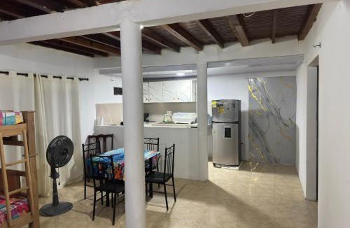 San Andres Apartment | Blessed Stays Apartamento con Cocina Frente al Mar en San Luis, San Andrés Isla