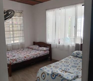 Girardot House | Casa vacacional en Girardot