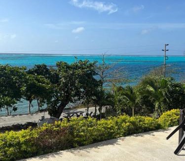 Providencia Bed & Breakfast | Ocean Inn- Sector el Bluff