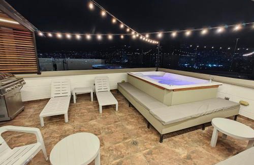 Itagui Apartment | Amazing Penthouse 802, Jacuzzi, 15 min to Provenza
