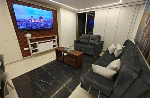 Itagui Apartment | Amazing Penthouse 802, Jacuzzi, 15 min to Provenza
