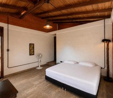 Puerto Leguizamo House | La Cabaña Mr Brown