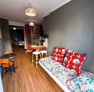 El Cabrero Apartment | King's Apartments 301