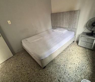 Cali House | Nice room north of Cali, close to Granada
