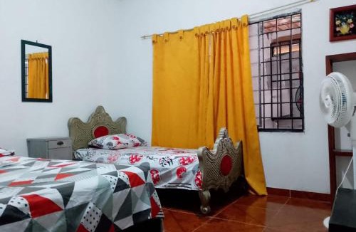 Honda House | Casa Rio y Montaña
