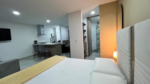 Sabaneta Apartment | Apartasuite sabaneta city view