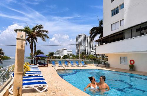 El Laguito Apartment | Relajante Vista al Mar, ApartaEstudio Piso Alto, Laguito-Bocagrande, A pocos pasos de la Playa Cerca hotel Dann
