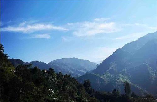 Bucaramanga House | Domo Poptas in the high mountains