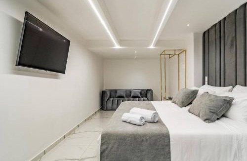 Zona Rosa Apartment | Aman 15Br2 Pools Park Lleras Events Ok