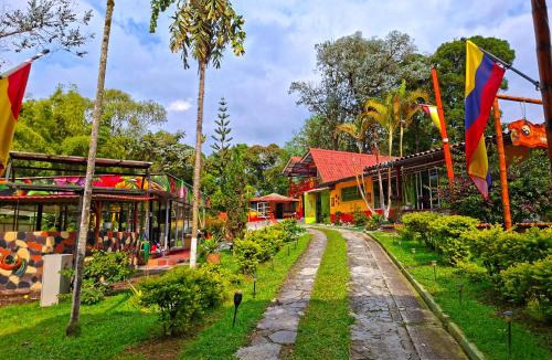 Santa Rosa de Cabal Hotel | Hospedaje Clemudo