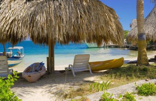 Rosario Islands House | Vicky Island Beach House in the Rosario Islands