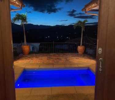 Barichara Villa | Villa de Ensueño 2 Hab con Piscina y Zona Verde en Barichara