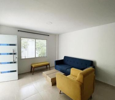 Comuna 3 Apartment | Casa moderna en santa marta