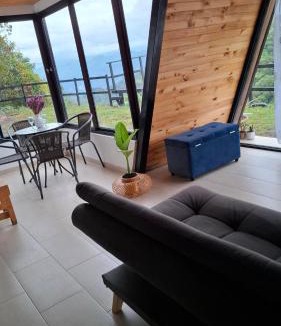 Vergara Cabin | La Nebulosa Glamping