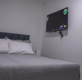San Fernando Apartment | Lumina House Moderno y tranquilo apartamento Cerca de las clínicas y del estadio
