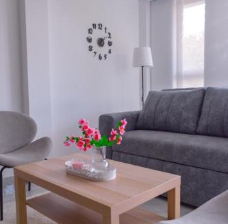 San Fernando Apartment | Lumina House Moderno y tranquilo apartamento Cerca de las clínicas y del estadio