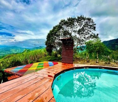 Villeta Ski Chalet | Finca Dulce Amanecer