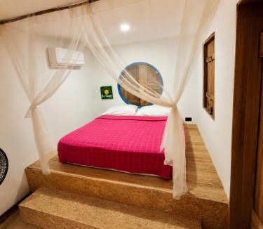 Juan de Acosta House | Mojarra Beach-Wind Room- Santa Veronica