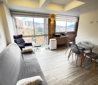 El Tesoro Apartment | 2201 Hermoso apartamento poblado