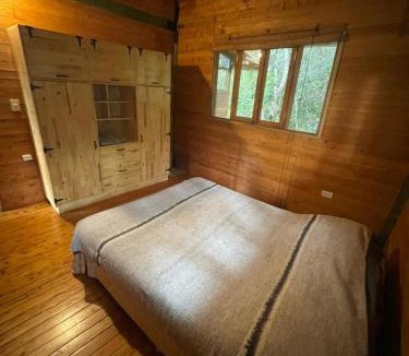 Medellin House | Casa Mandala Ecovegan, Habitación en Santa Elena Medellín