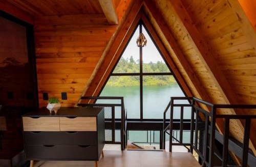 Guatape Ski Chalet | GRETEL CHALETS SUIZO