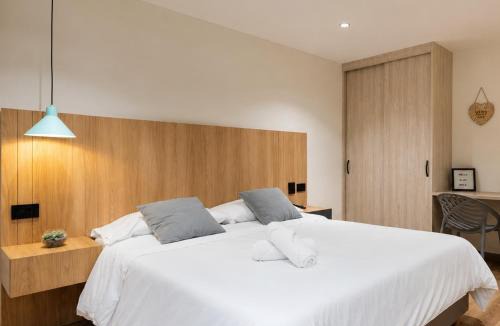 Laureles Hotel | Breathe Retreat House