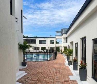 Ricaurte Hotel | Villas del Oasis