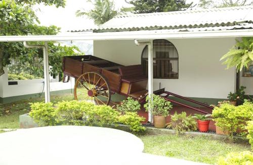 Sasaima Villa | Finca SAN JAVIER