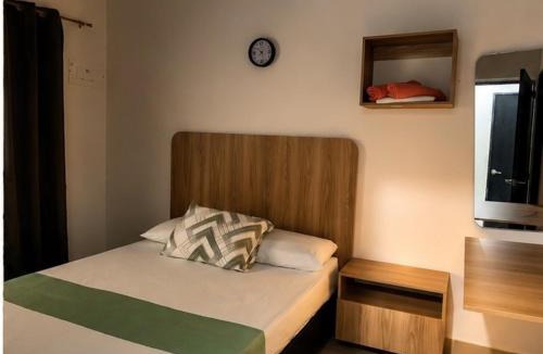 Zaragoza Apartment | Hostal Monte Verde