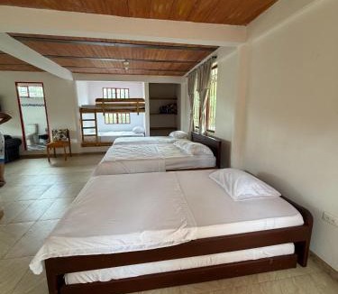 Acacias House | Finca Agroturística La pradera