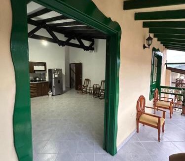 Jardin Hotel | Hotel Barajas