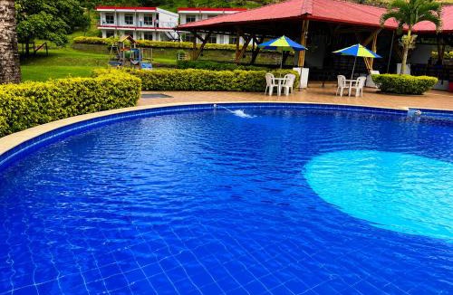 Vergara Hotel | Hotel Takuara