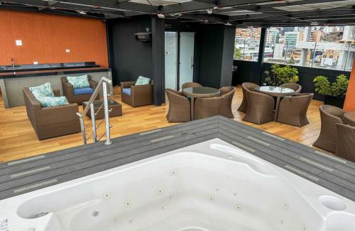 Chico Norte Apartment | Apartamento de Lujo con Alexa, Jacuzzi y Rooftop