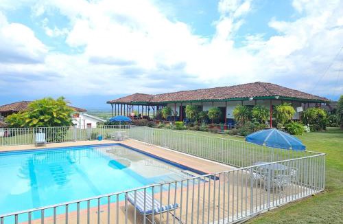 Montenegro House | Finca Hotel Caracolí I A 15 Minutos del Parque del Café