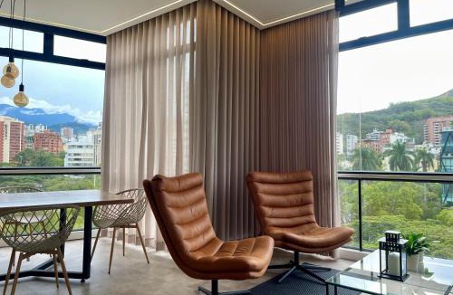 Cali Apartment | Suite Premium Piso 6 - Vista Panorámica al Rio - Boulevard del Rio