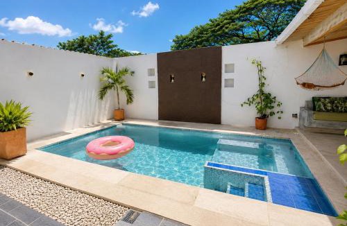 Honda House | Villa Hanna Aire acondicionado, piscina y descanso