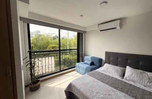 Cali Apartment | Comfort & Convenience Styling Loft in the Heart of the University Distric