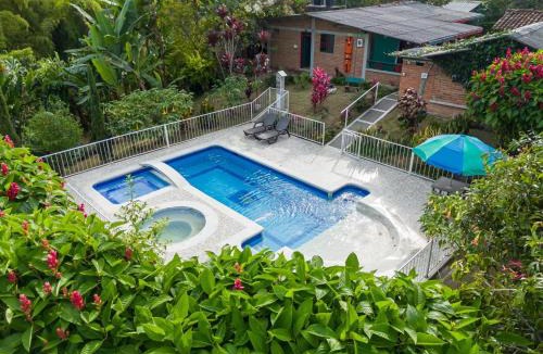 Quimbaya Hotel | Chalet Alto Bonito