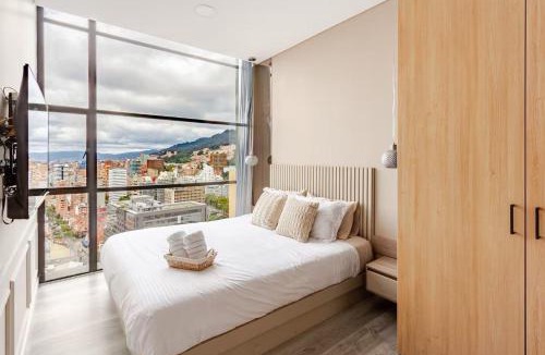 Centro International Apartment | Luxury CityView 2BR Apartment in Bogota