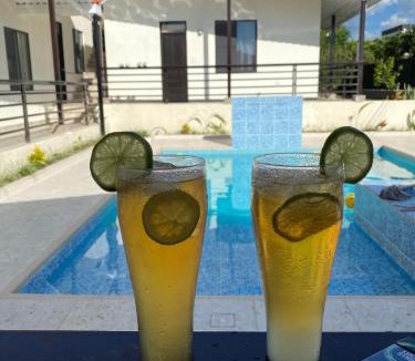 Montenegro House | Finca y alojamiento Bello Horizonte