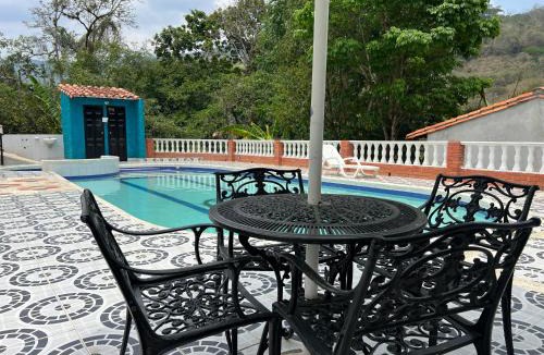 San Gil House | Hotel para descanso con piscina