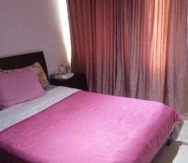 Chia Hotel | Luna habitaciones cama doble baño compartido parqueadero familiar o corporativos