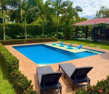 Acacias Villa | Casa Carmentea Villa Privada