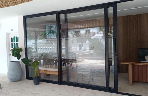 Tolu Hotel | Kevin's