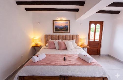 Soacha House | Casa Hotel La Morada